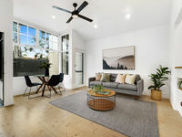 photo property thumbnail