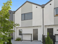 photo property thumbnail