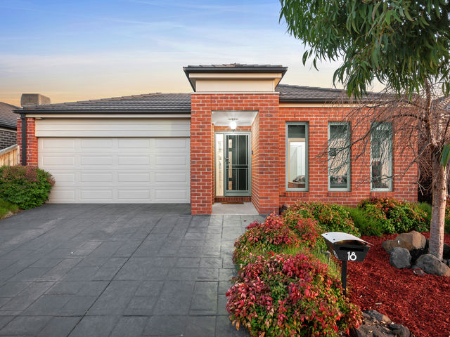 18 Applegum Drive South Morang