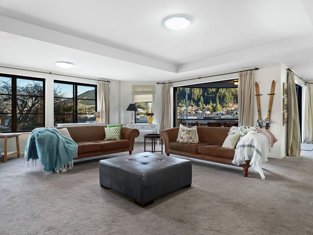 201/1 Beetham Street Queenstown