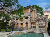 photo property thumbnail