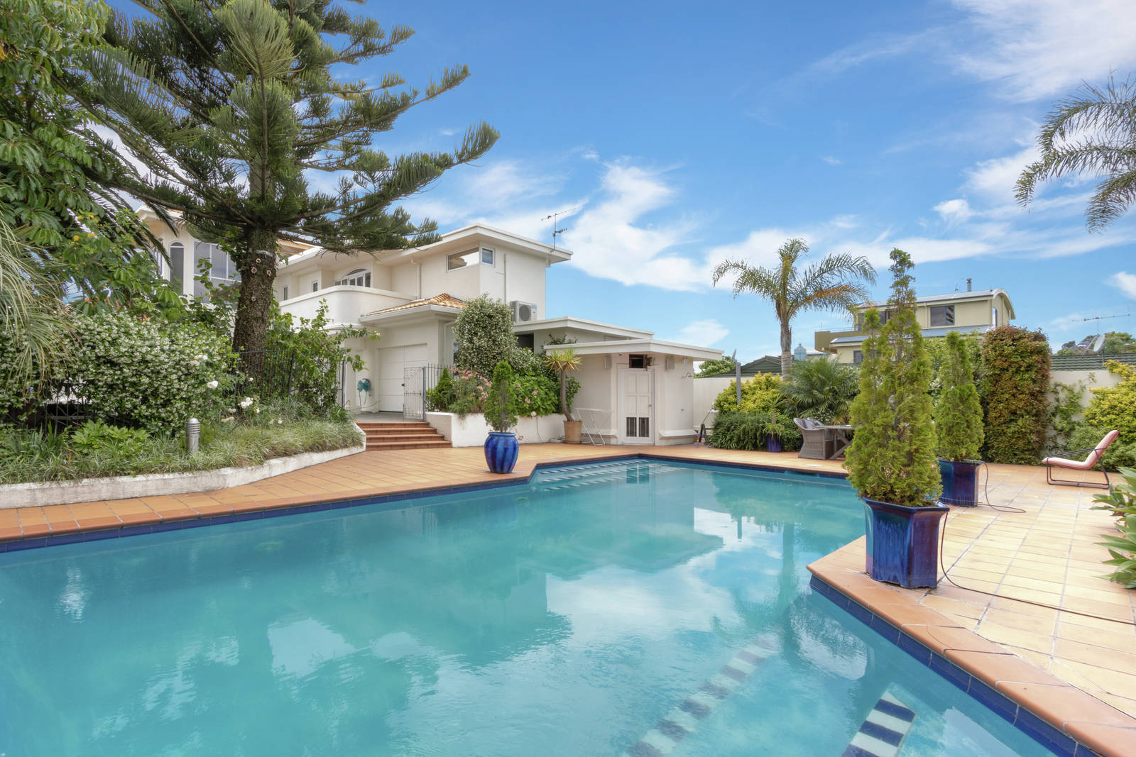 14 Charles Street, Westshore, Napier 5 Bed House For Sale