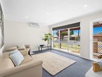 photo property thumbnail