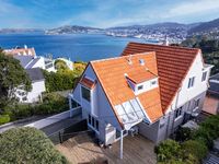 photo property thumbnail