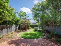 photo property thumbnail