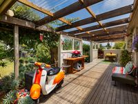 photo property thumbnail