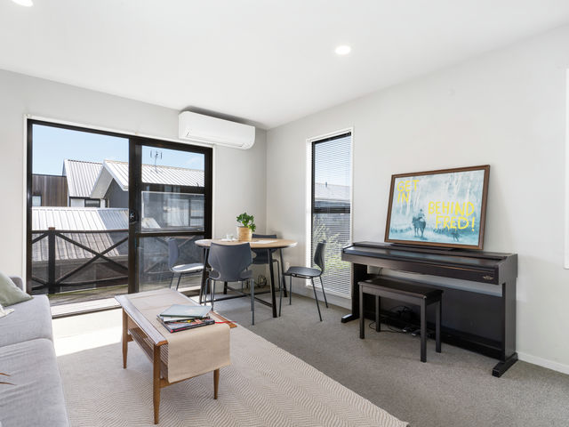 2/82 Bishop Street St Albans