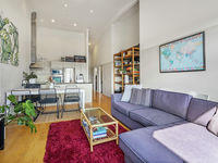 photo property thumbnail