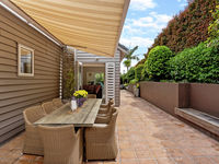 photo property thumbnail