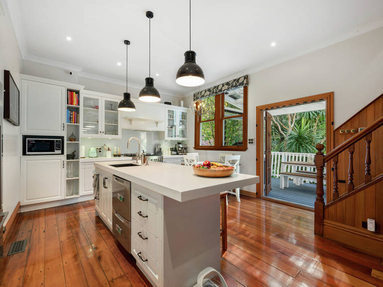 28 Devon Street Aro Valley