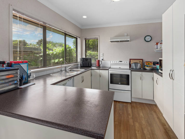 5A Deveron Street Regent