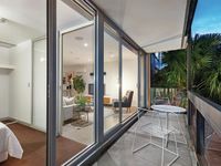 photo property thumbnail