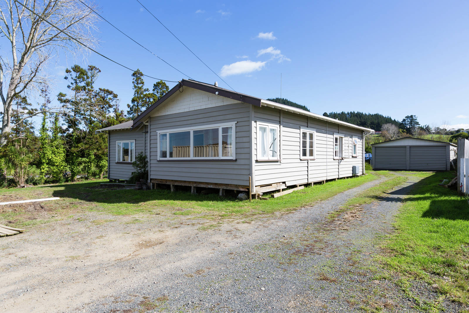 21c View Road, Hikurangi 6 Bed House For Sale