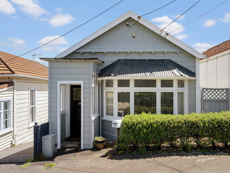 9 Herald Terrace Berhampore