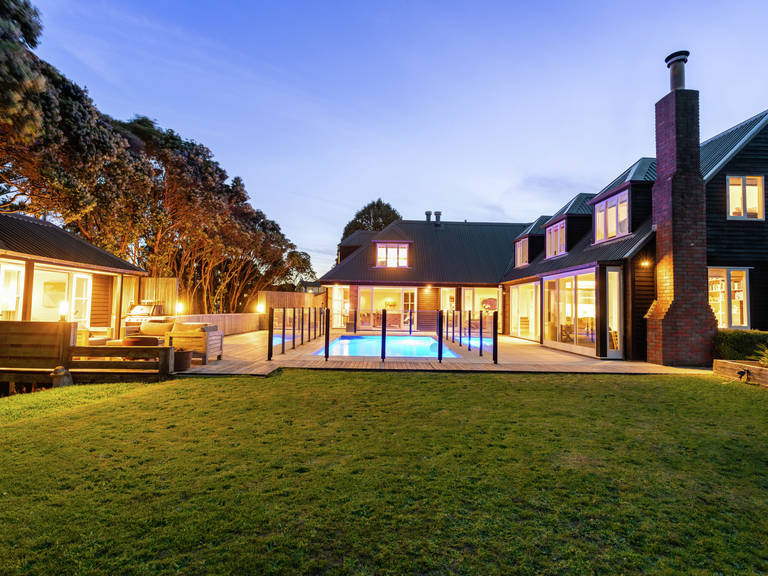 34 Seatoun Heights Road Seatoun