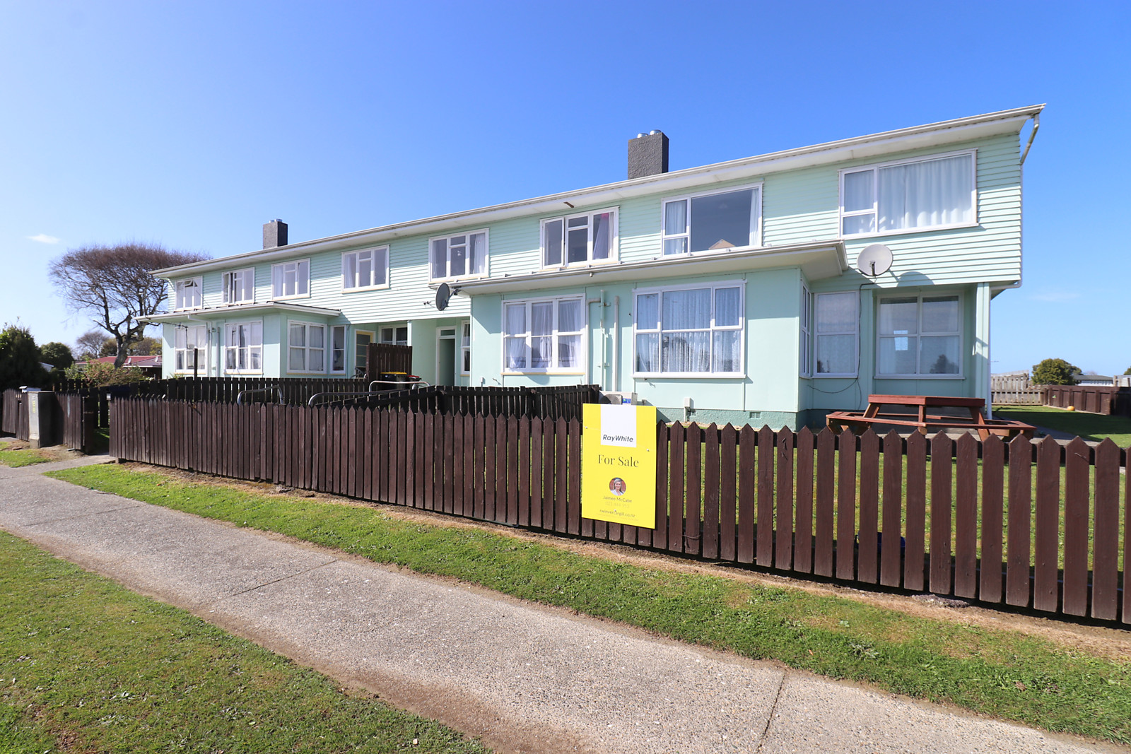 499A / 497 Yarrow Street, Glengarry 12 Bed Townhouse Private Treaty