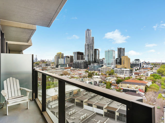905/1 Clara Street South Yarra