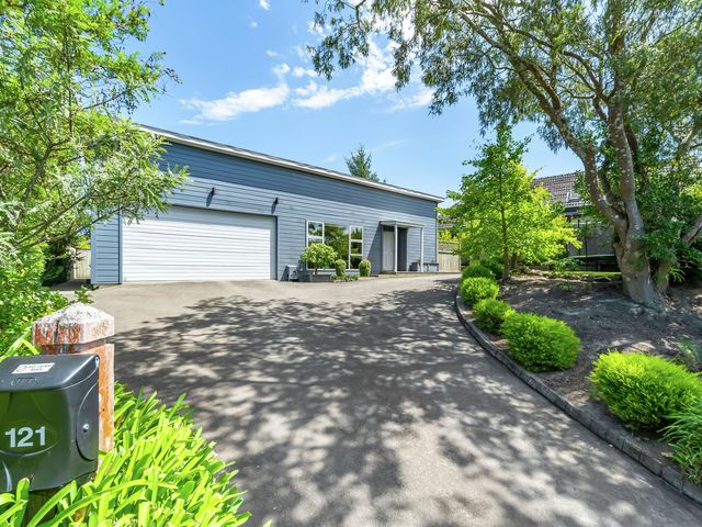 121 Hill Road Belmont