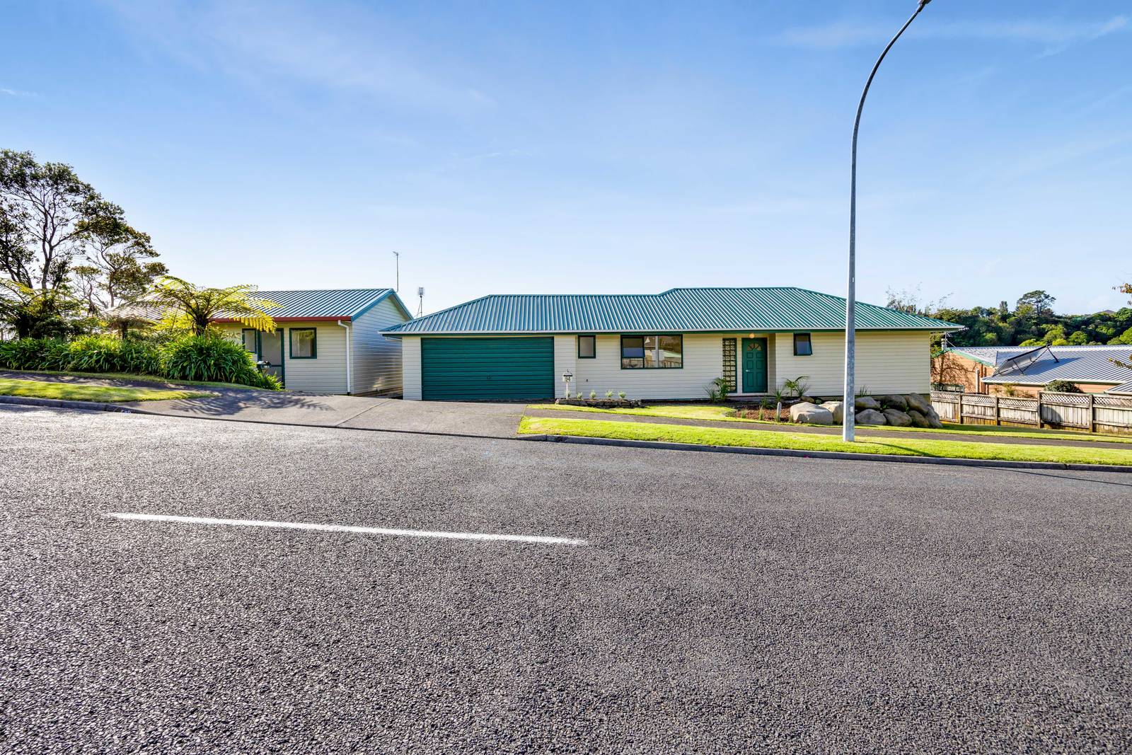 94 Riversdale Drive, Merrilands