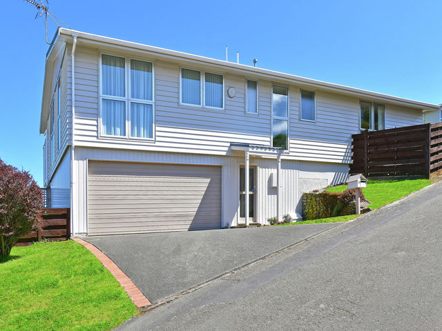 10 Wisteria Grove Maungaraki