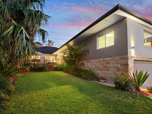 33 Myola Road  Newport 