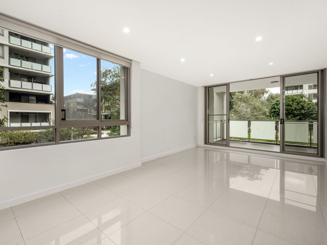 1103/1A Morton Street Parramatta