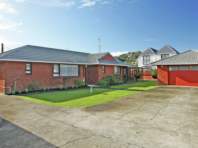10 Stone Street Miramar