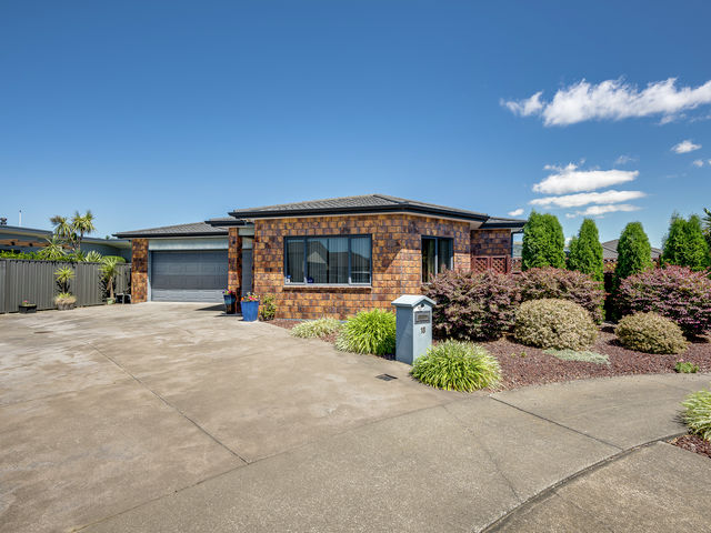 18 Portland Place Poraiti
