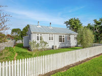 photo property thumbnail