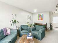 photo property thumbnail