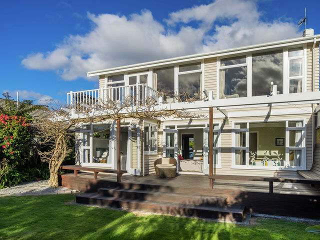 24A Hathaway Avenue Boulcott