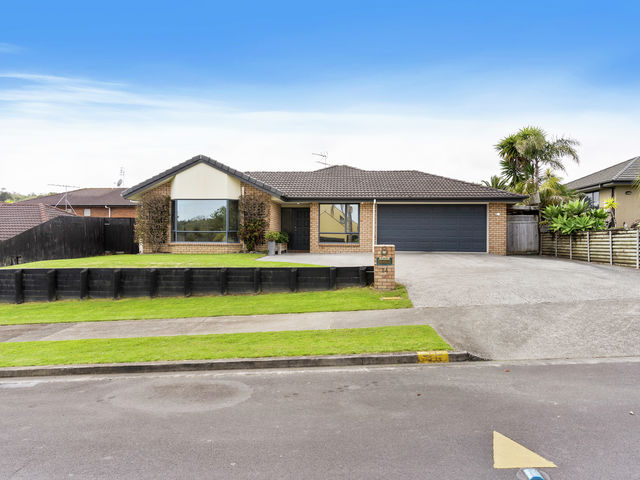 34 Norman Close The Gardens