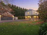 photo property thumbnail