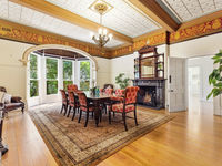 photo property thumbnail