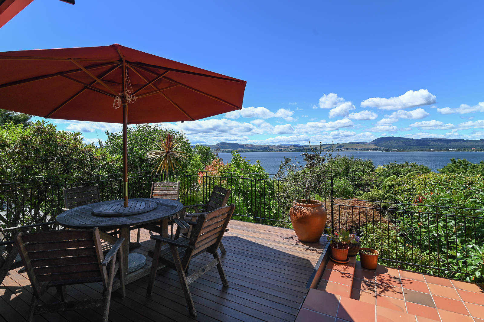 180 Kawaha Point Road, Kawaha Point, Rotorua