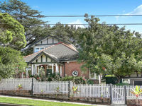 photo property thumbnail