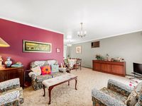photo property thumbnail