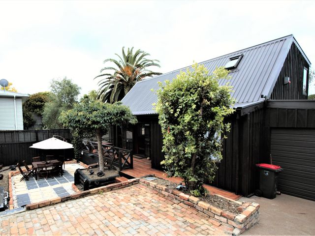 16B Sylvia Road St Heliers