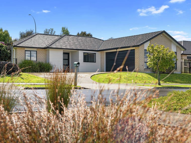 14 Patatee Terrace Baverstock