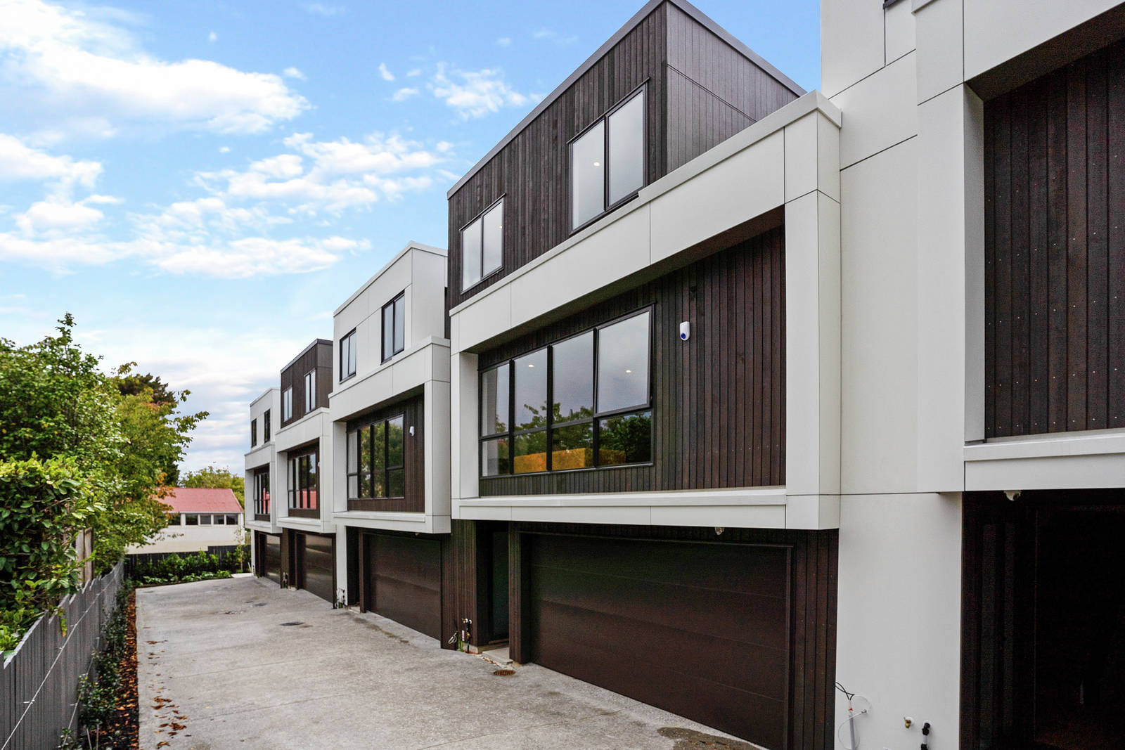 9 Allendale Road, Mount Albert 4 Bed House Auction Sold