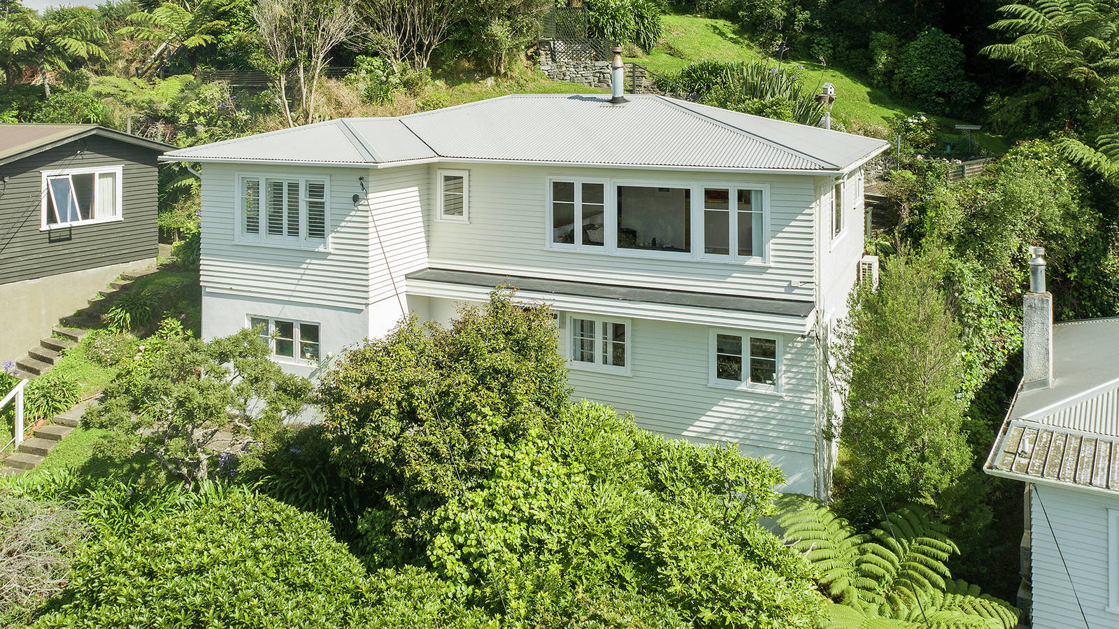 52 Old Porirua Road, Ngaio 3 Bed House Sale by Tender