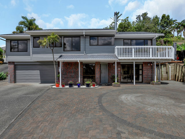 4 St Andrews Place Te Kamo