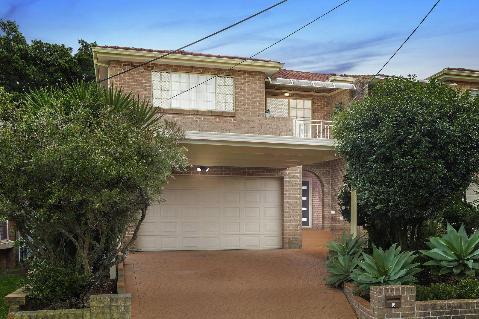 5 Burradoo Road, Beverly Hills 4 Bed House Auction Sold