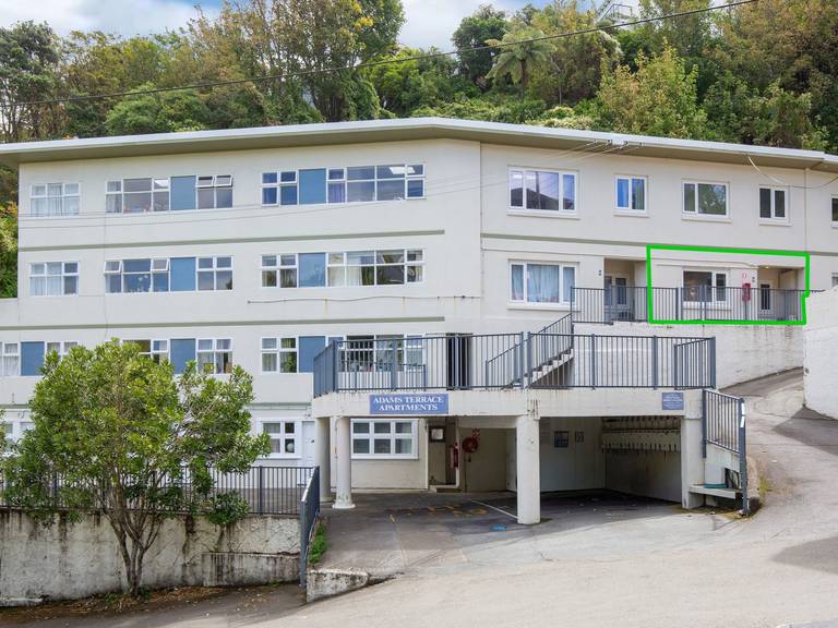 8/51 Adams Terrace Kelburn