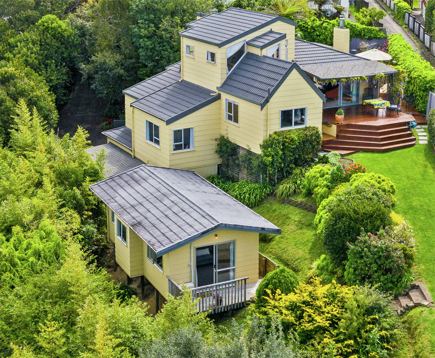 673 East Coast Road, Browns Bay