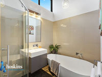 photo property thumbnail