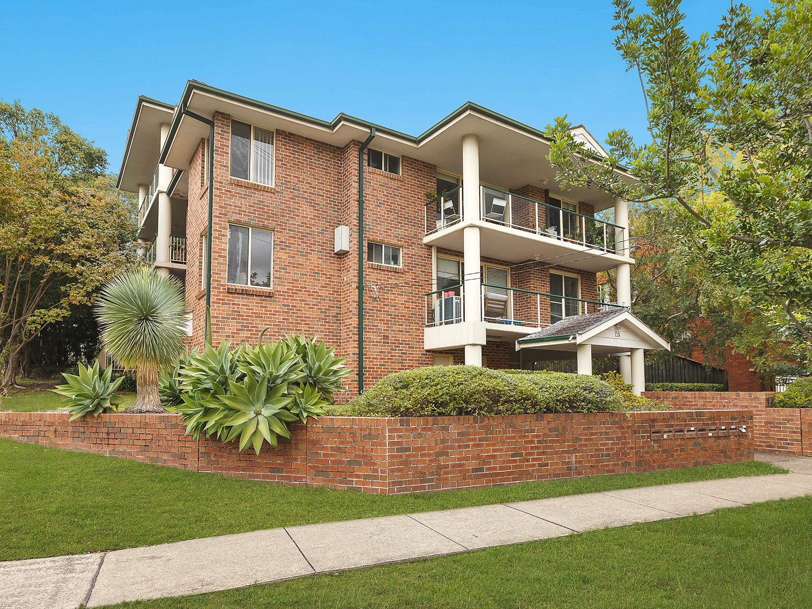 15A Cambridge Street, Gladesville 2 Bed Unit Withdrawn