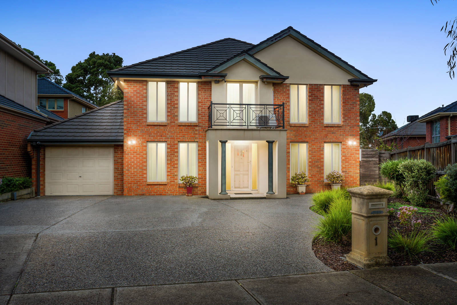 1 Barlow Rise, Bundoora 4 Bed House For Sale