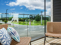 photo property thumbnail