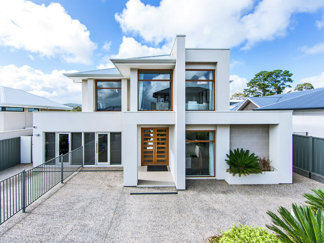 23 Dawbiney Avenue Craigburn Farm